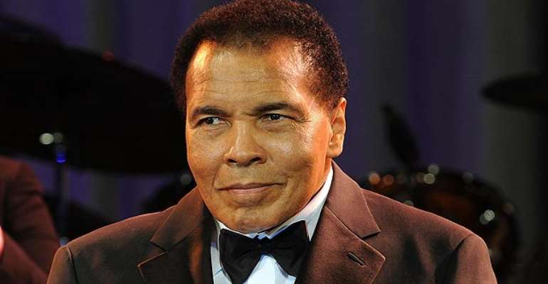 Muhammad Ali Very Ill from Parkinson Disease