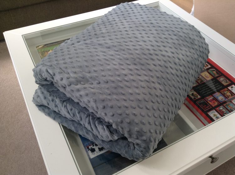How Weighted Blankets Can Help Those with Dementia ...